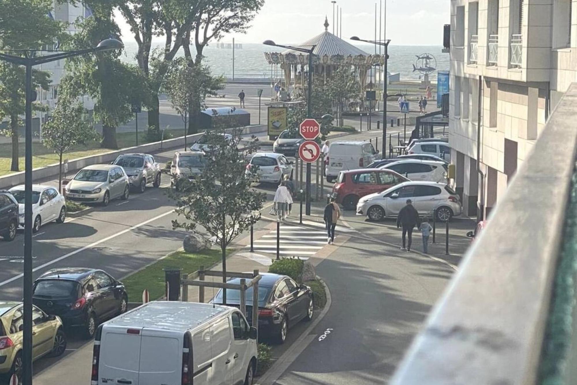Bienvenue Au P'Tit Lou Apartment Boulogne-sur-Mer Luaran gambar