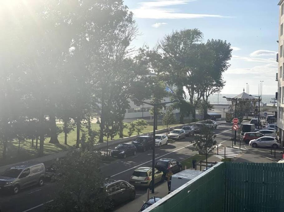 Bienvenue Au P'Tit Lou Apartment Boulogne-sur-Mer Luaran gambar